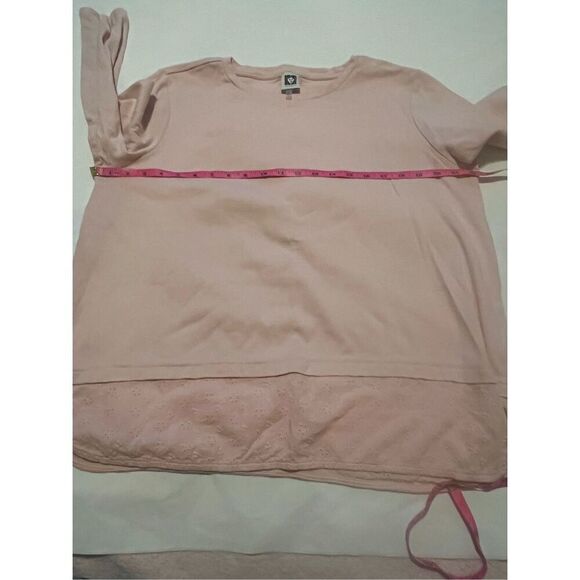 Anne Klein pink lace trim top with 3/4 sleeves - Picture 3 of 6